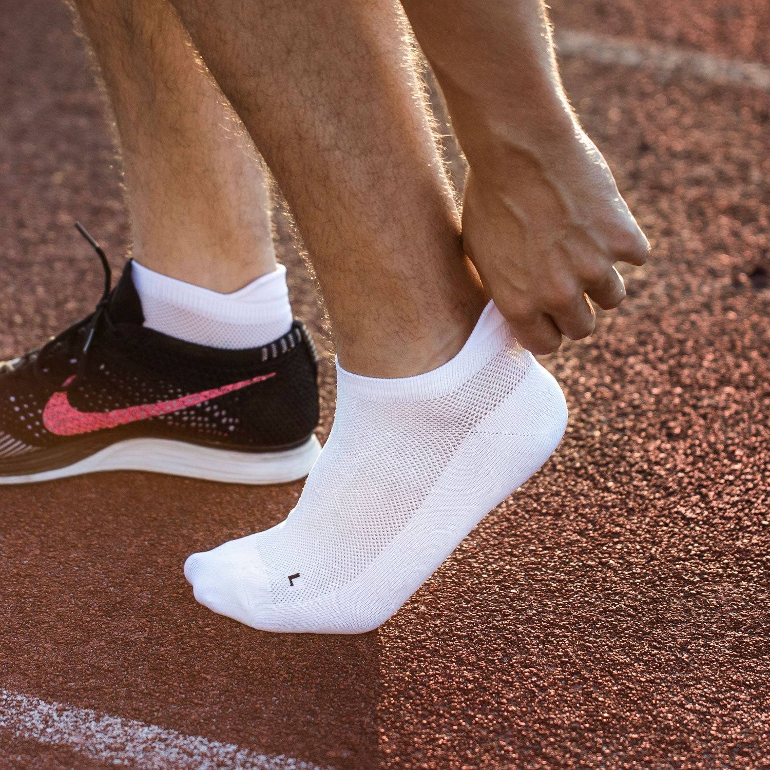 White Bamboo Performance Socks Odour Free- Pair of 3